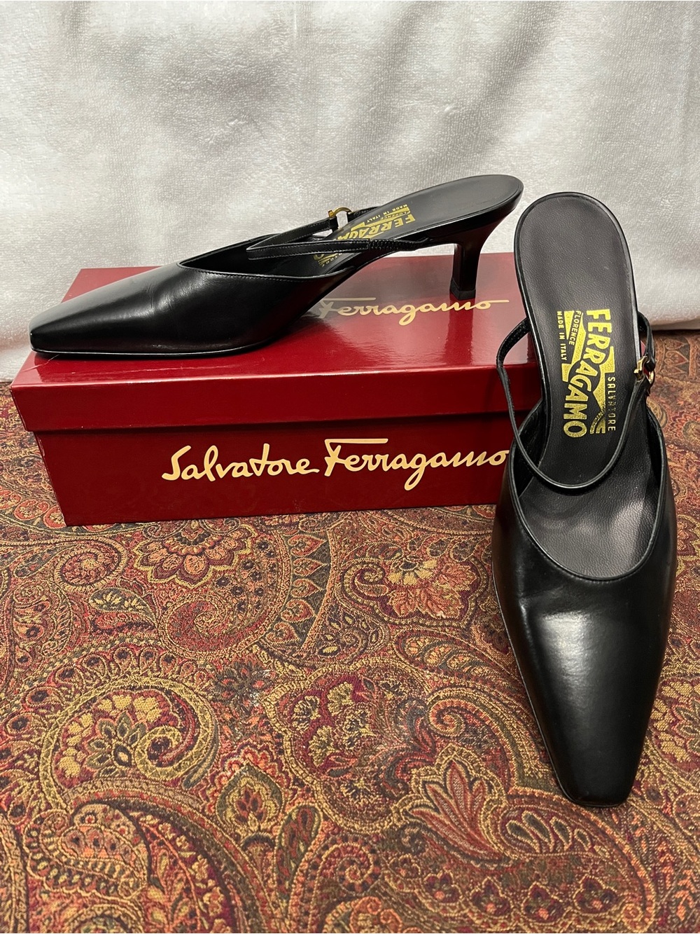 Salvatore Ferragamo Black Leather Pointed Mule Heel - Size 8 - NWT